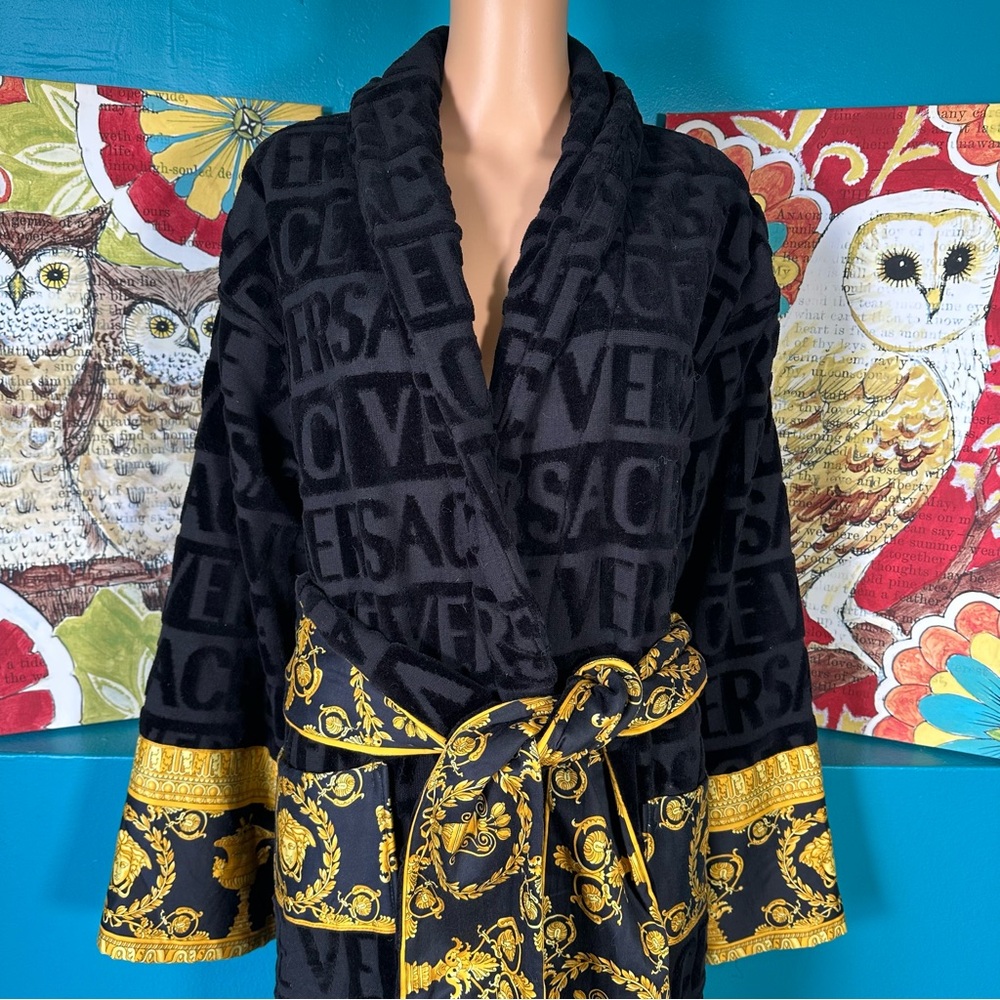 Versace Baroque Robe Medium - Picture 3 of 15